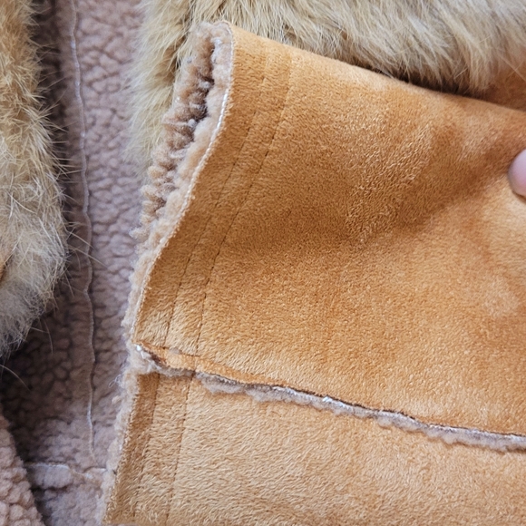 Jacket - Picture 5 of 11